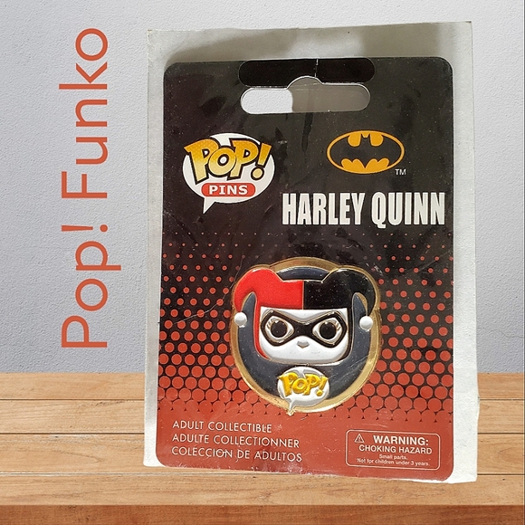 NIP(Sealed)-Harley Quinn Batman Funko Pop! Pin. Unopened. Adult Collectible